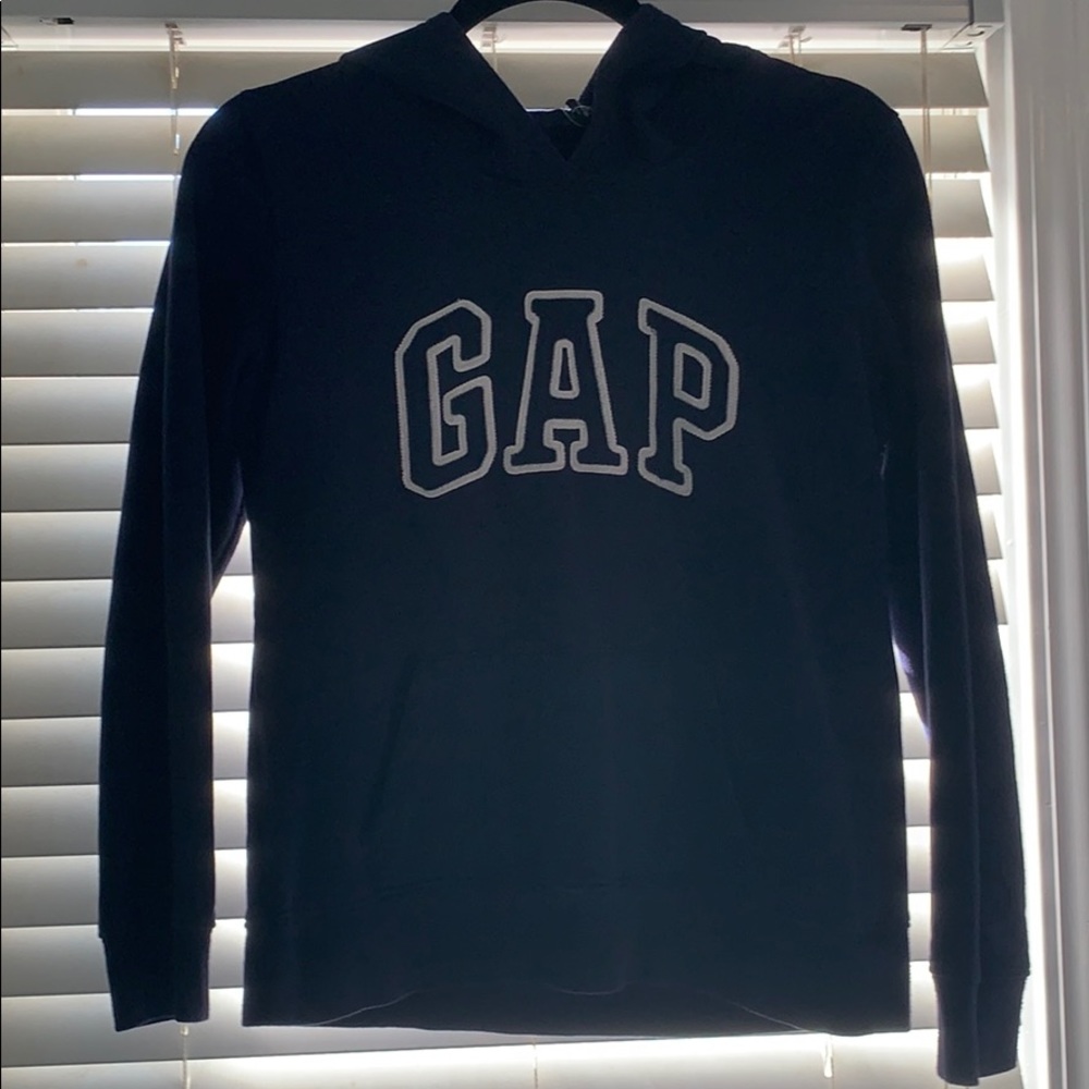 Gap pull over